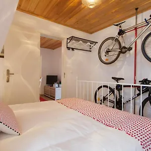 alfama-apartamento-lisbon.hotels-lisbon-portugal.com/